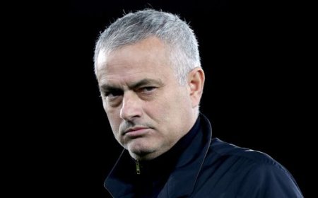Man Utd in danger of having deal hijacked by Mourinho as 'second proposal' sent