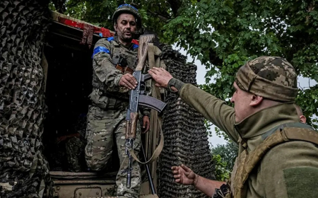 Zelensky considers setting up 'military offices' in Kursk