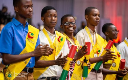 52 Exceptional Students Receive Presidential Awards