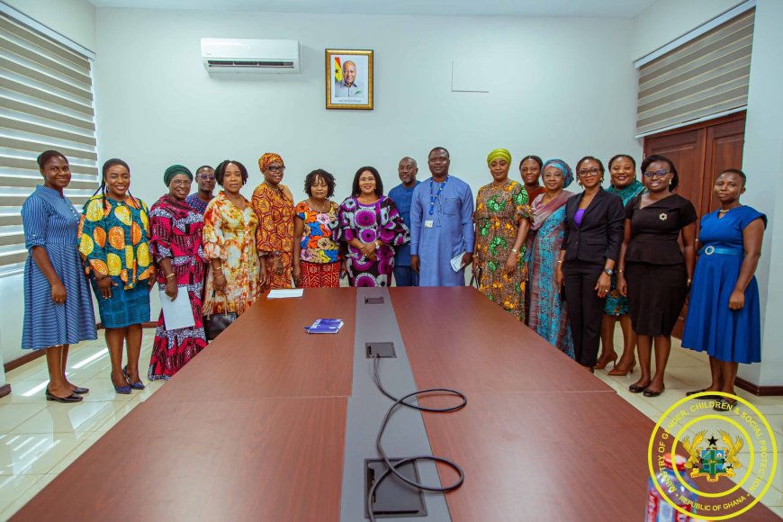 PARLIAMENTARY STANDING COMMITTEE ON GENDER, CHILDREN AND SOCIAL WELFARE VISITS GENDER MINISTRY