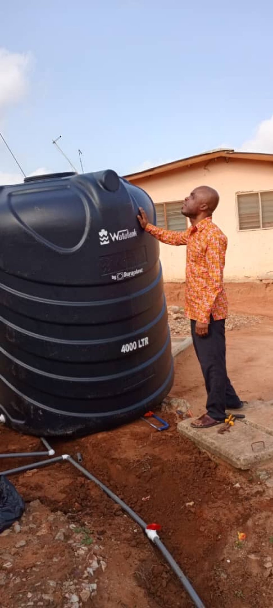 Lawyer Herbert Krapa Donates Water Tanks to Pokuase Amid Ongoing Water Crisis