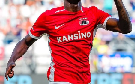 Bayer Leverkusen Bolsters Attack with Ernest Poku Signing.