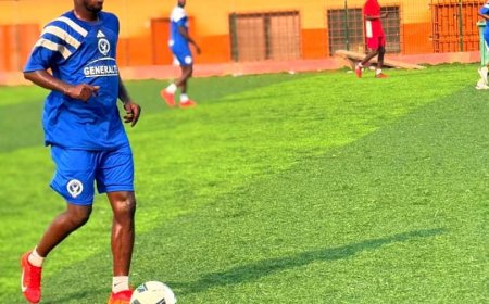 Kojo Anokye former footballer of united sports in India has how signed a fresh contract with Pelicans SC