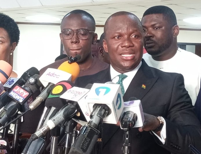 MINORITY BACKLASH GOVERNMENT OVER PLAN TO PROCURE $1.2B AIRCRAFT